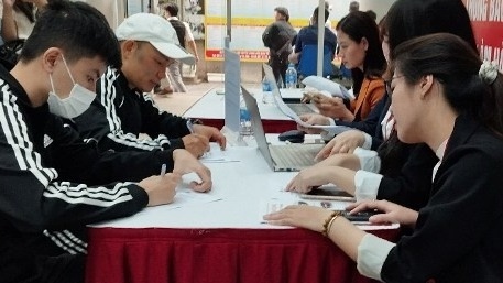 Hà Nội, TP.HCM giải quyết việc làm cho hàng trăm nghìn người năm 2023