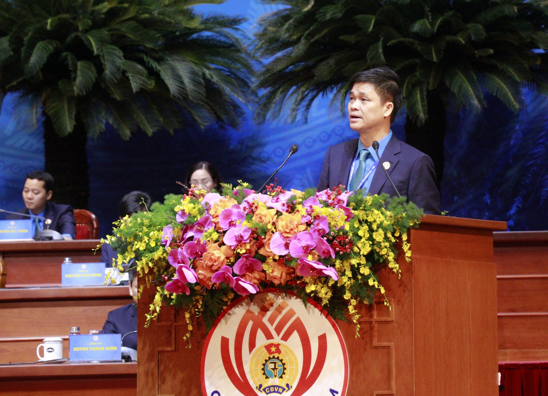 Đưa Nghị quyết Đại hội XIII Công đoàn Việt Nam vào cuộc sống