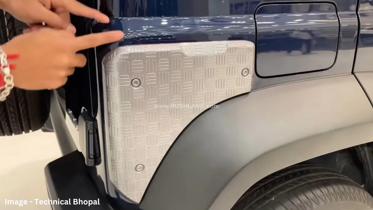 Ngắm Suzuki Jimny Thunder Edition tại Ấn Độ Ngắm Suzuki Jimny Thunder Edition tại Ấn Độ