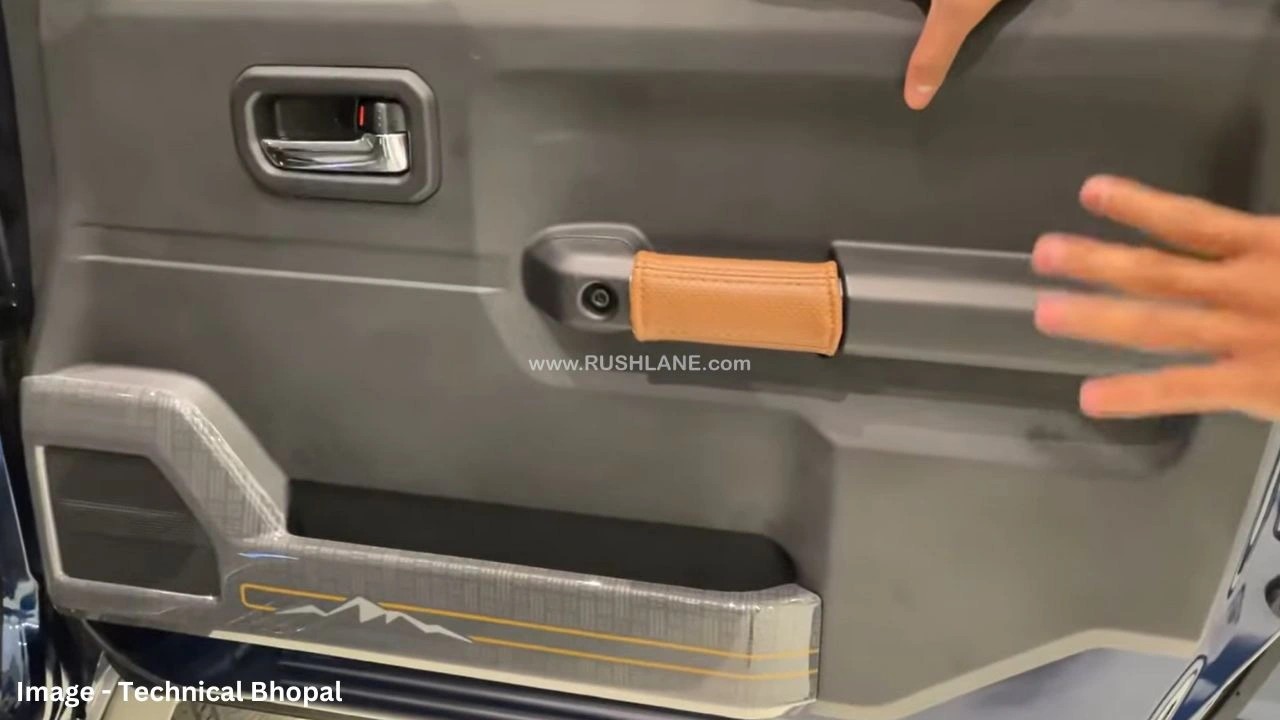 Ngắm Suzuki Jimny Thunder Edition tại Ấn Độ Ngắm Suzuki Jimny Thunder Edition tại Ấn Độ