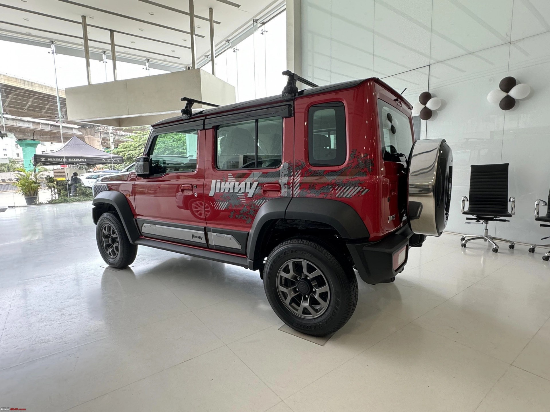Ngắm Suzuki Jimny Thunder Edition tại Ấn Độ Ngắm Suzuki Jimny Thunder Edition tại Ấn Độ