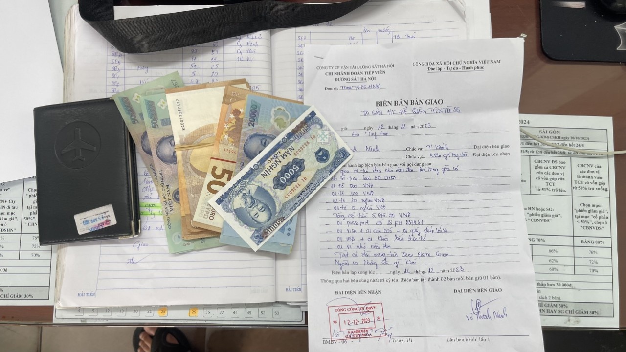 Mỗi chuyến tàu được hành khách tin tưởng là hạnh phúc của tôi