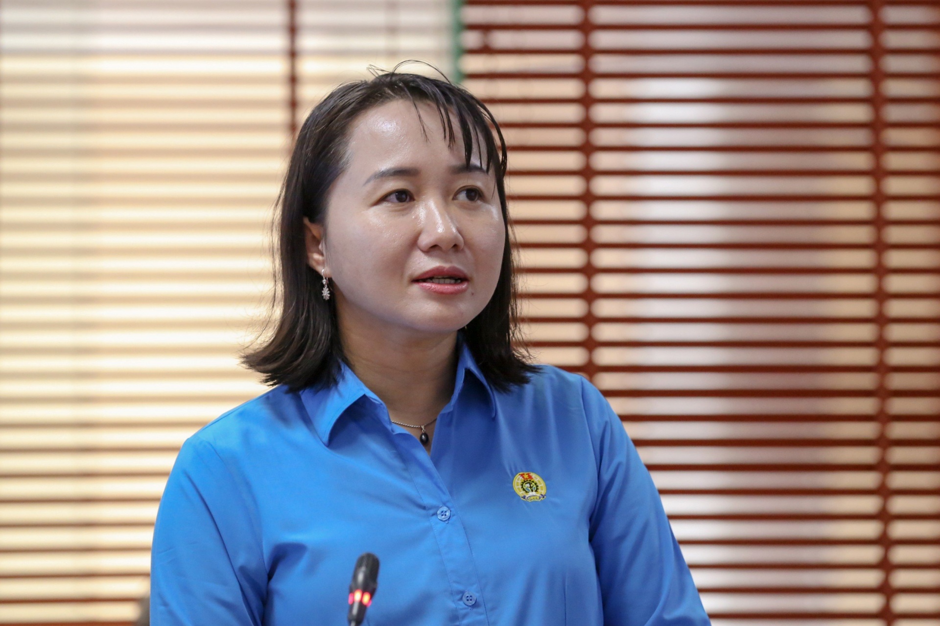 Phần lớn lao động nữ di cư phải sống xa con Phần lớn lao động nữ di cư phải sống xa con