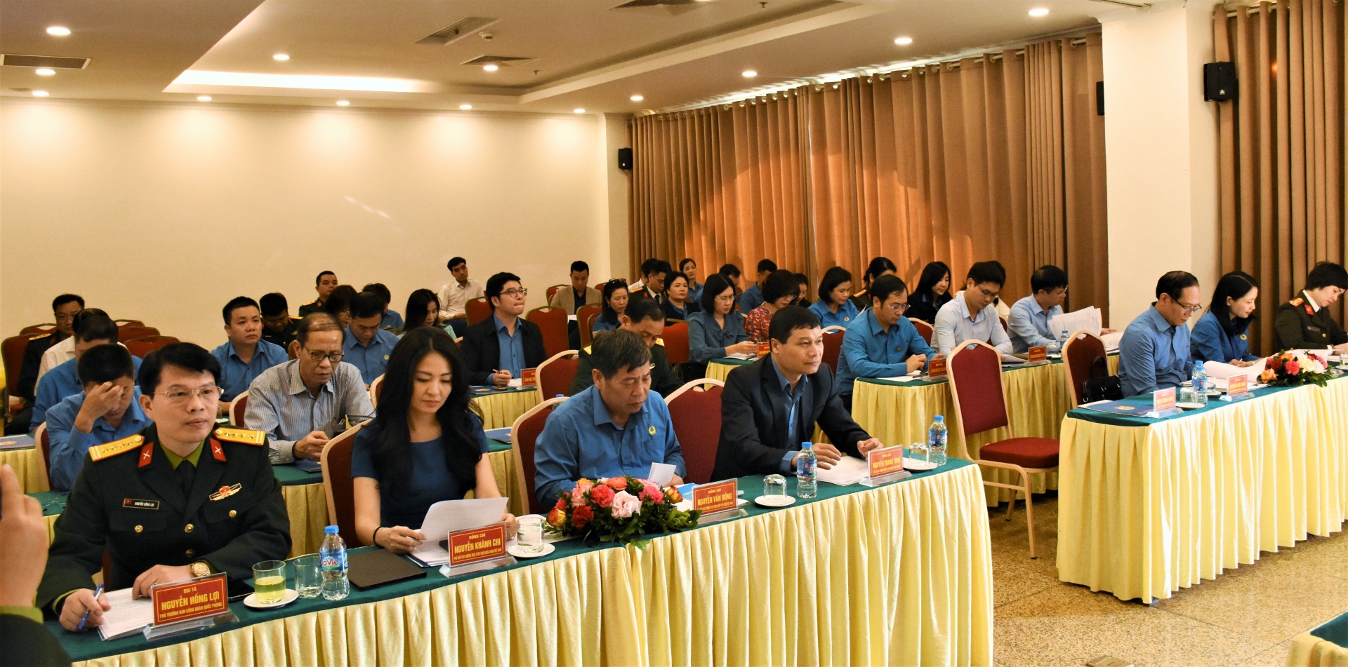 Nhanh chóng thực hiện Nghị quyết Đại hội XIII Công đoàn Việt Nam Nhanh chóng thực hiện Nghị quyết Đại hội XIII Công đoàn Việt Nam