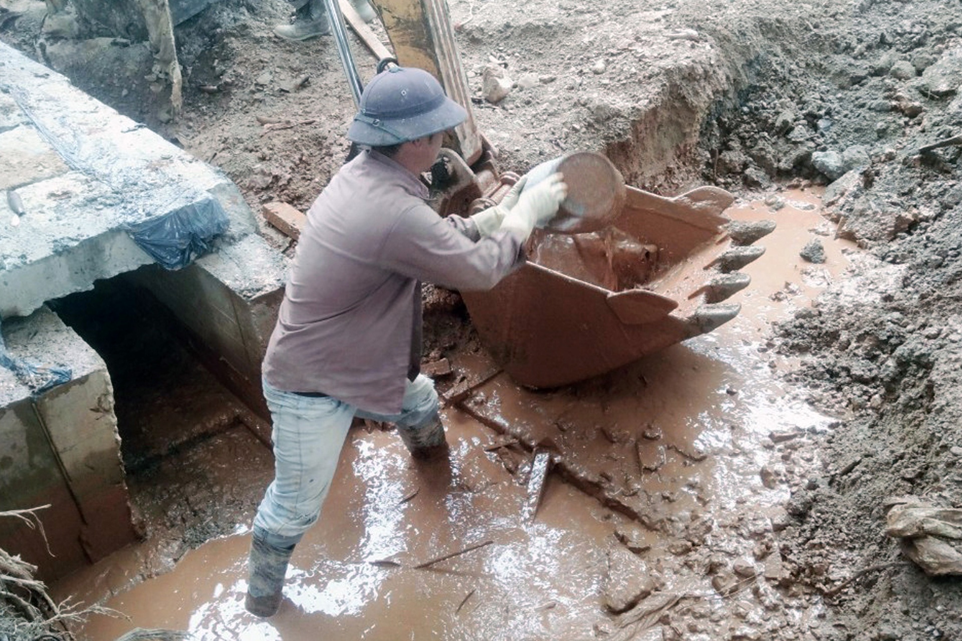 Vụ nợ lương người lao động ở Lâm Đồng: Công đoàn luôn theo sát Vụ nợ lương người lao động ở Lâm Đồng: Công đoàn luôn theo sát