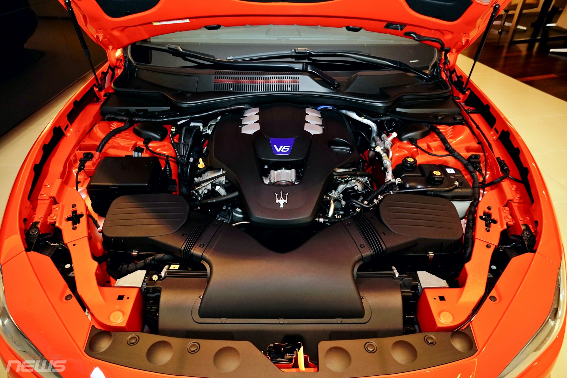 Ngắm Maserati Ghibli F Tributo Special Edition độc nhất Việt Nam Ngắm Maserati Ghibli F Tributo Special Edition độc nhất Việt Nam