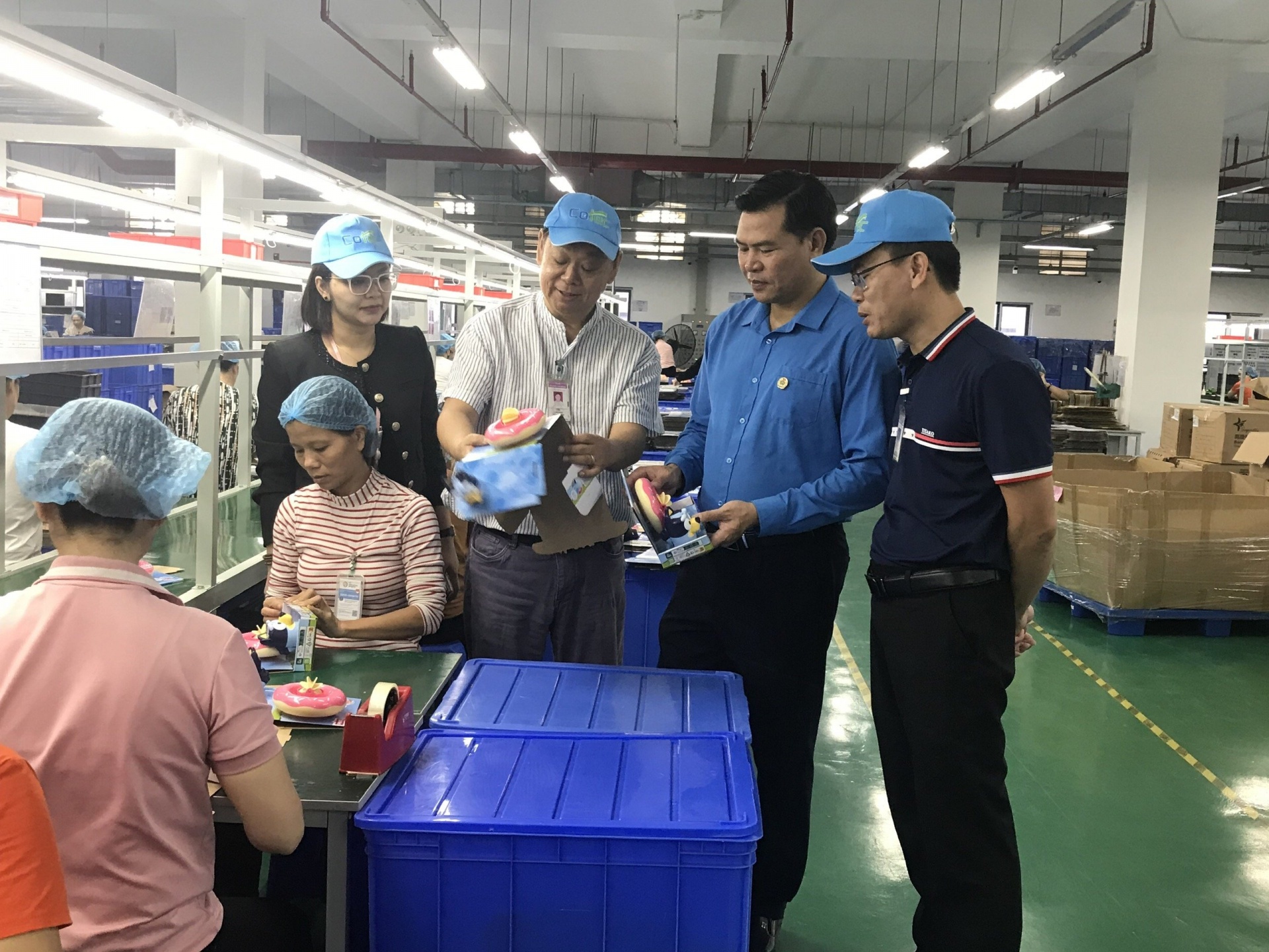 Doanh nghiệp gặp khó vẫn chi Doanh nghiệp gặp khó vẫn chi