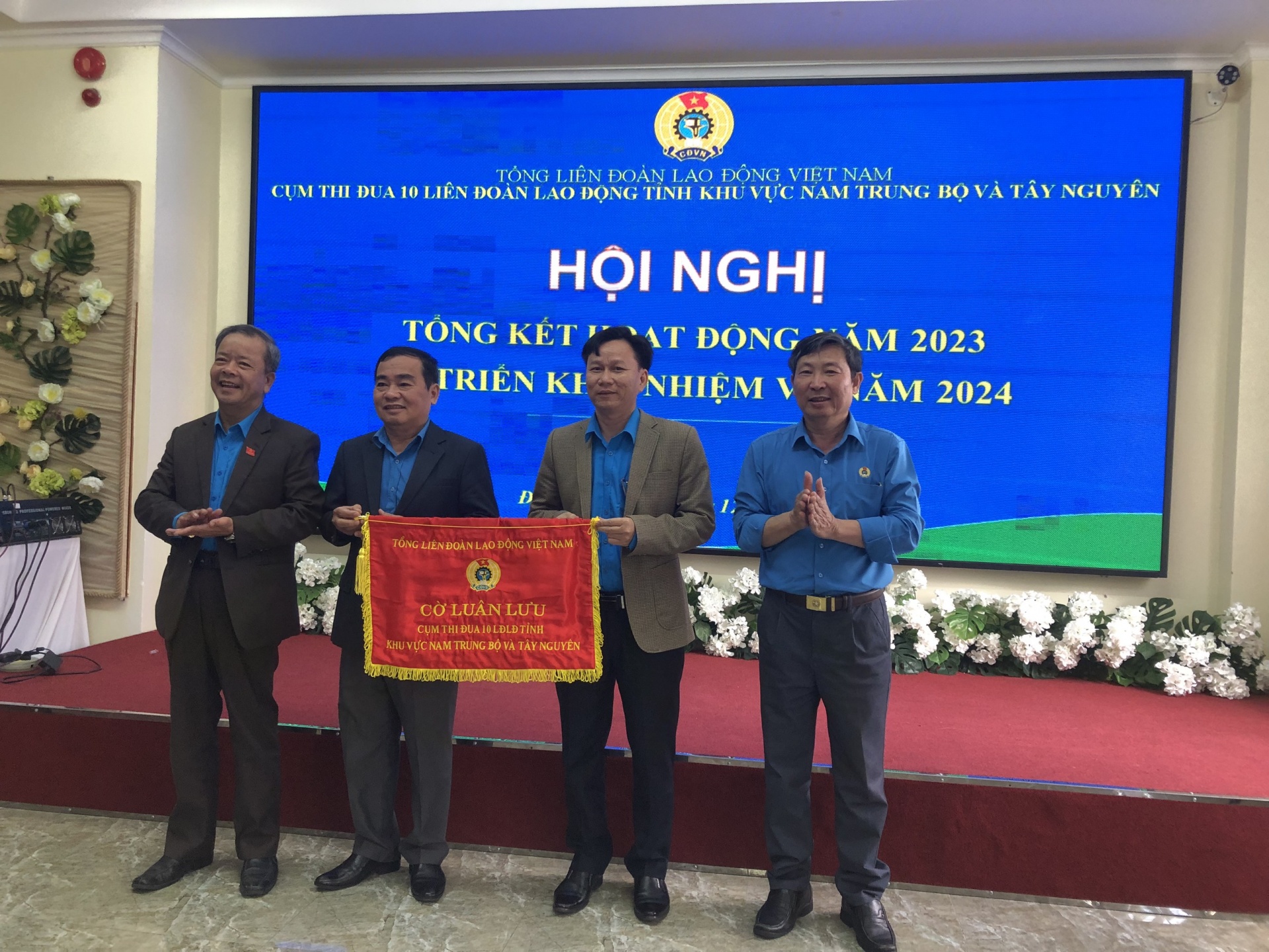 LĐLĐ tỉnh Đắk Nông làm trưởng cụm thi đua khu vực Nam Trung bộ và Tây Nguyên năm 2024 LĐLĐ tỉnh Đắk Nông làm trưởng cụm thi đua khu vực Nam Trung bộ và Tây Nguyên năm 2024