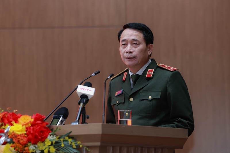 Tổng Liên đoàn và Bộ Công an tăng cường phối hợp phong trào bảo vệ an ninh Tổ quốc Tổng Liên đoàn và Bộ Công an tăng cường phối hợp phong trào bảo vệ an ninh Tổ quốc