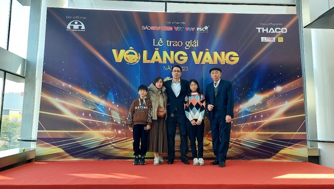 Niềm vui lần thứ 3 nhận giải thưởng Vô lăng vàng Niềm vui lần thứ 3 nhận giải thưởng Vô lăng vàng