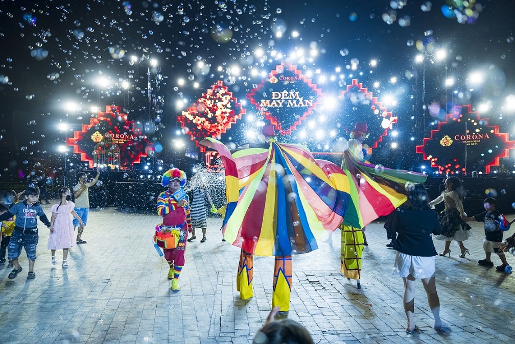 Phú Quốc United Center đón năm mới 2024 với đại tiệc nhạc hội countdown Phú Quốc United Center đón năm mới 2024 với đại tiệc nhạc hội countdown