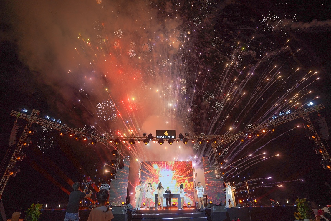 Phú Quốc United Center đón năm mới 2024 với đại tiệc nhạc hội countdown Phú Quốc United Center đón năm mới 2024 với đại tiệc nhạc hội countdown