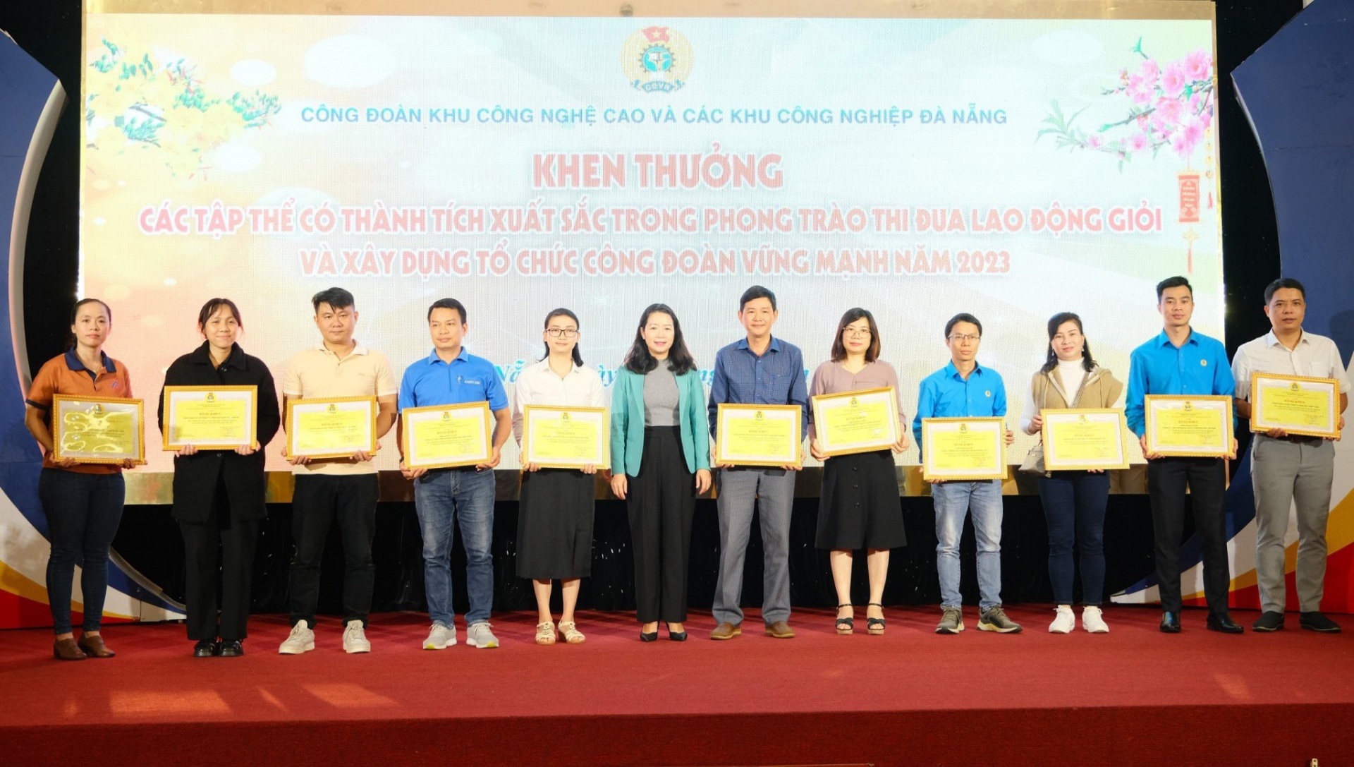 Gần 24.000 đoàn viên, người lao động được chăm lo tại các KCN Đà Nẵng Gần 24.000 đoàn viên, người lao động được chăm lo tại các KCN Đà Nẵng