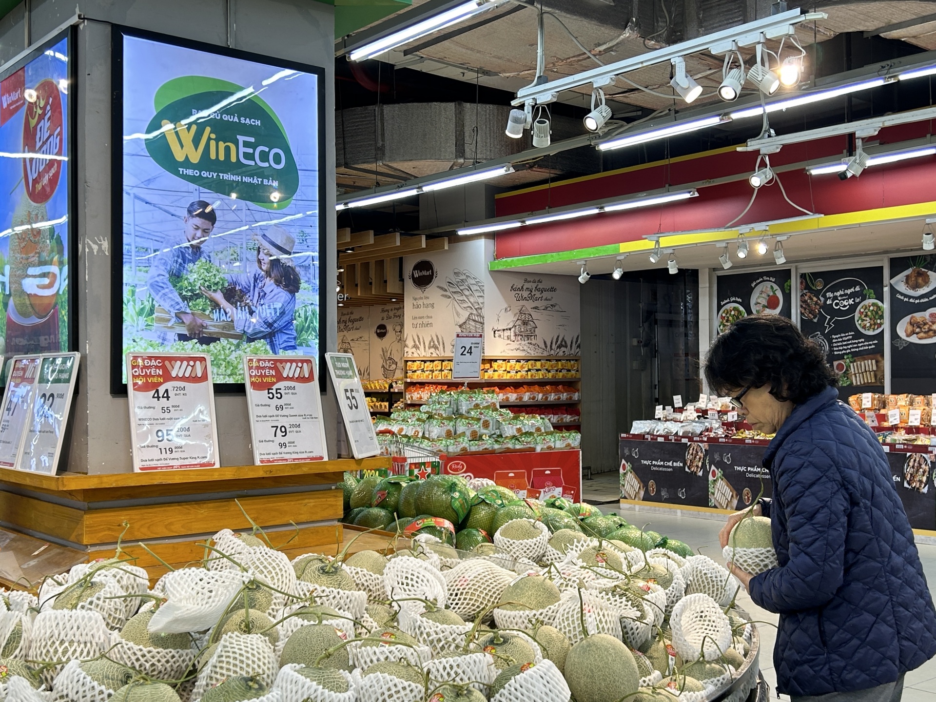 Cuối năm mua sắm hàng “giá tốt” tại WinMart Cuối năm mua sắm hàng “giá tốt” tại WinMart