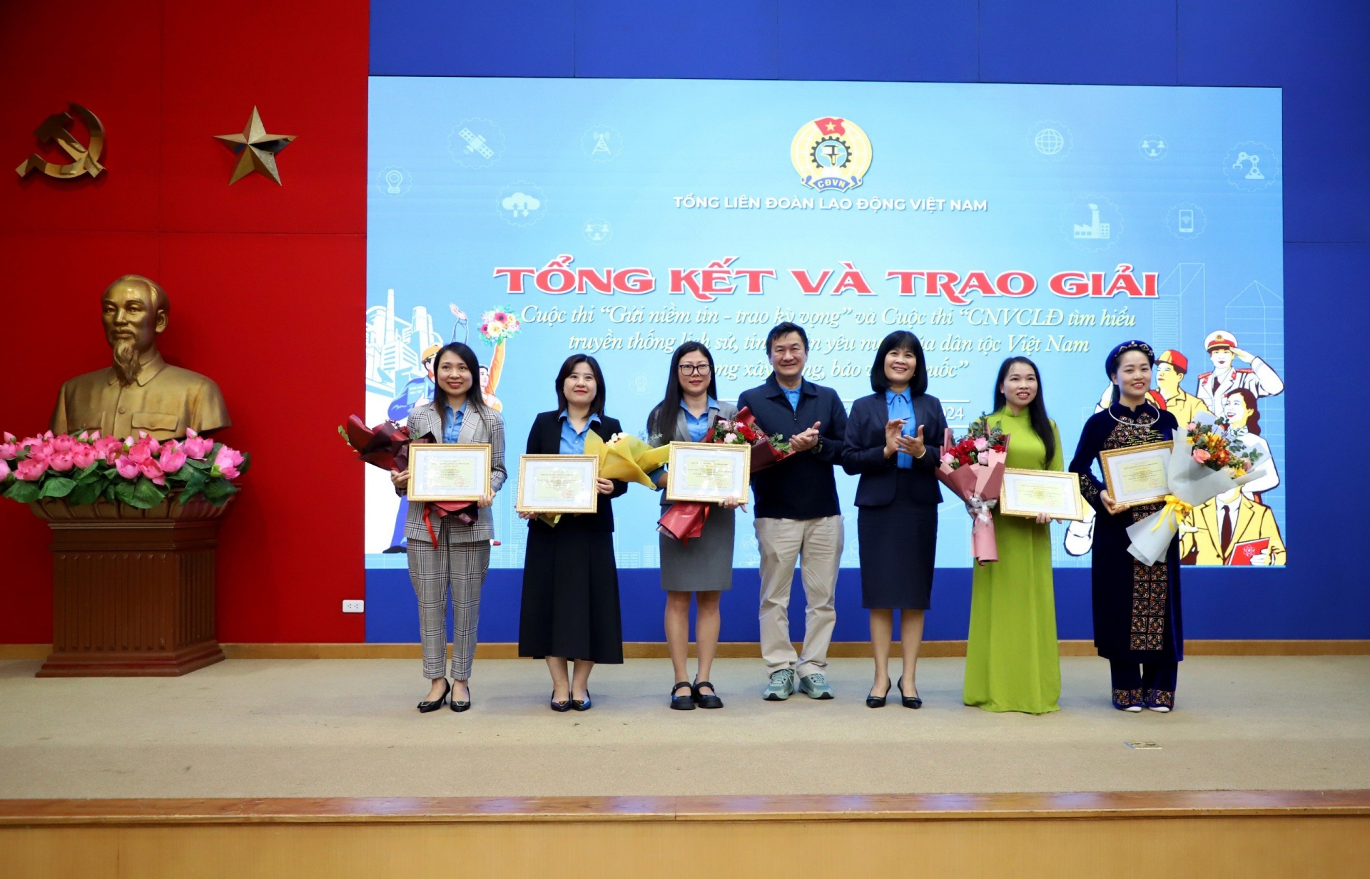 Công tác tuyên giáo là trọng yếu của công đoàn Công tác tuyên giáo là trọng yếu của công đoàn