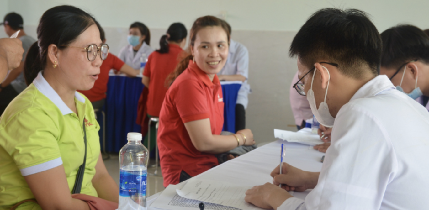 Công tác nữ công đòi hỏi cán bộ công đoàn phải có sự tỉ mỉ, chu đáo, thấu cảm Công tác nữ công đòi hỏi cán bộ công đoàn phải có sự tỉ mỉ, chu đáo, thấu cảm