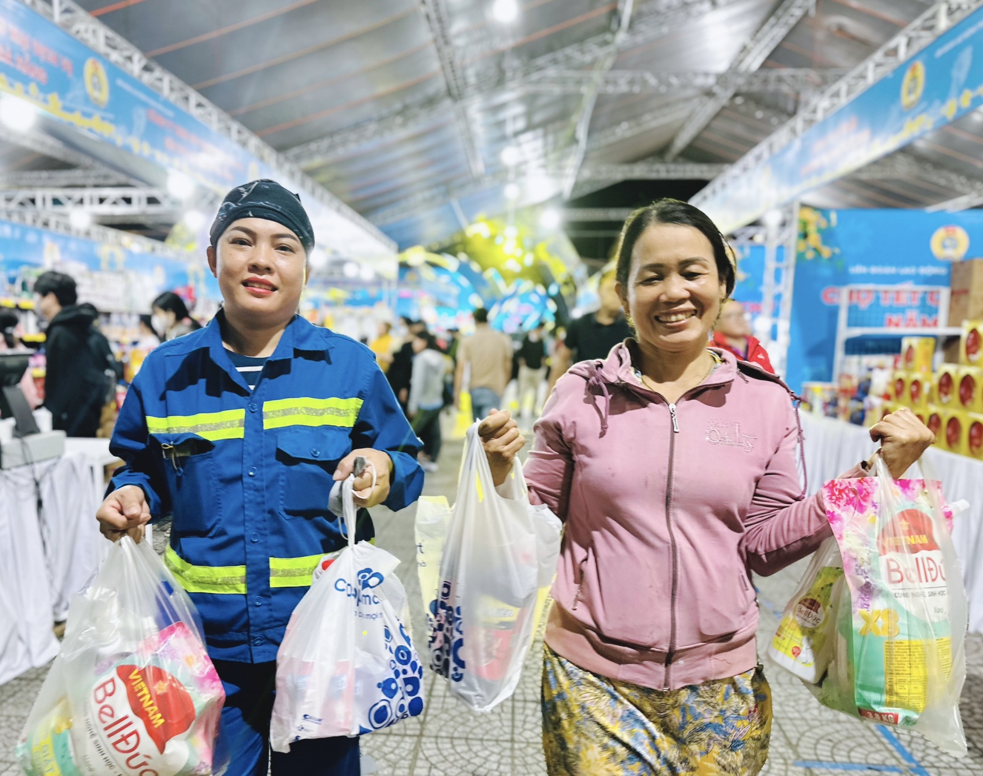 LĐLĐ Đà Nẵng: Gần 100 tỷ đồng chăm lo Tết cho đoàn viên, người lao động LĐLĐ Đà Nẵng: Gần 100 tỷ đồng chăm lo Tết cho đoàn viên, người lao động