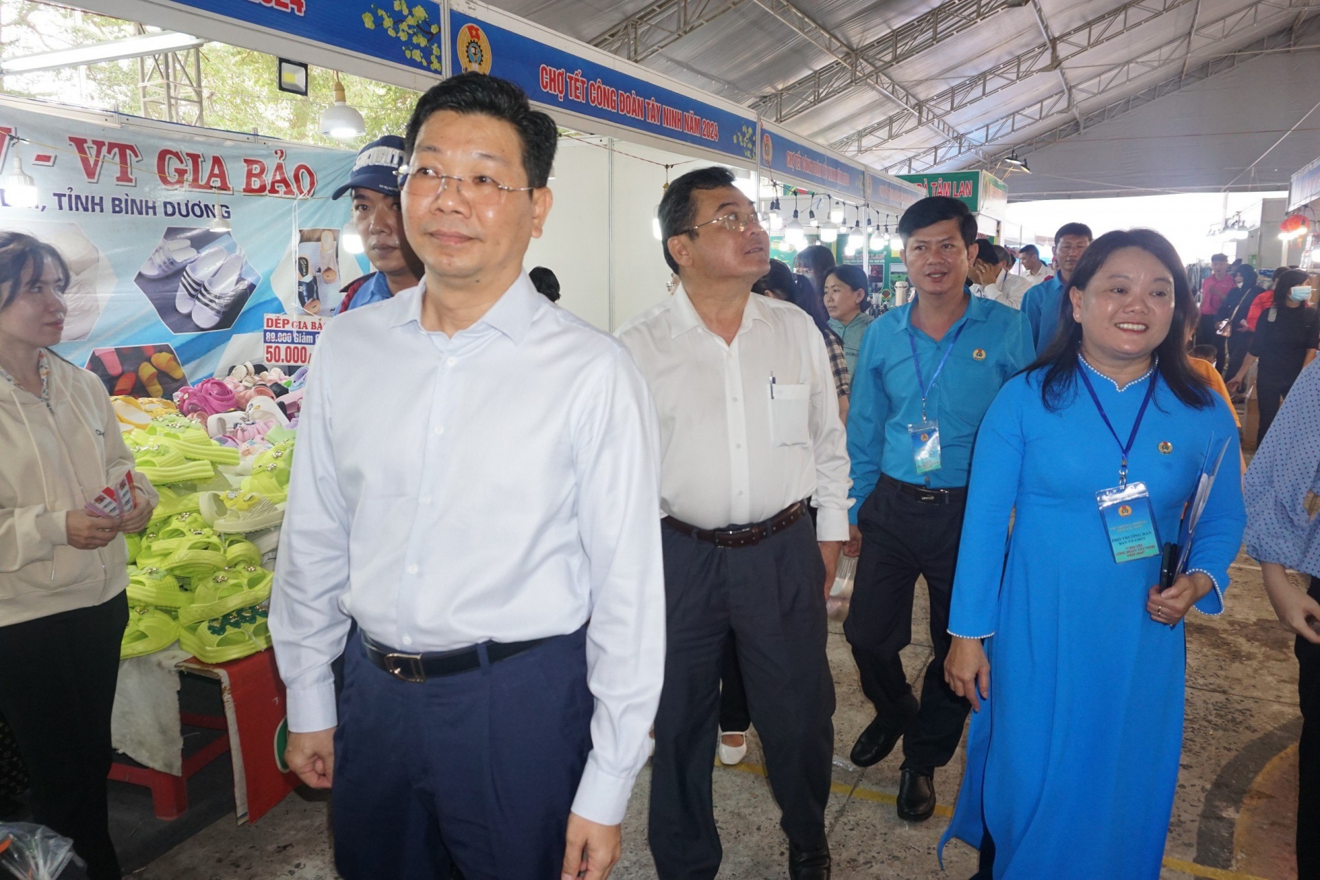 40.000 phiếu mua hàng giảm giá tại Chợ Tết Công đoàn Tây Ninh