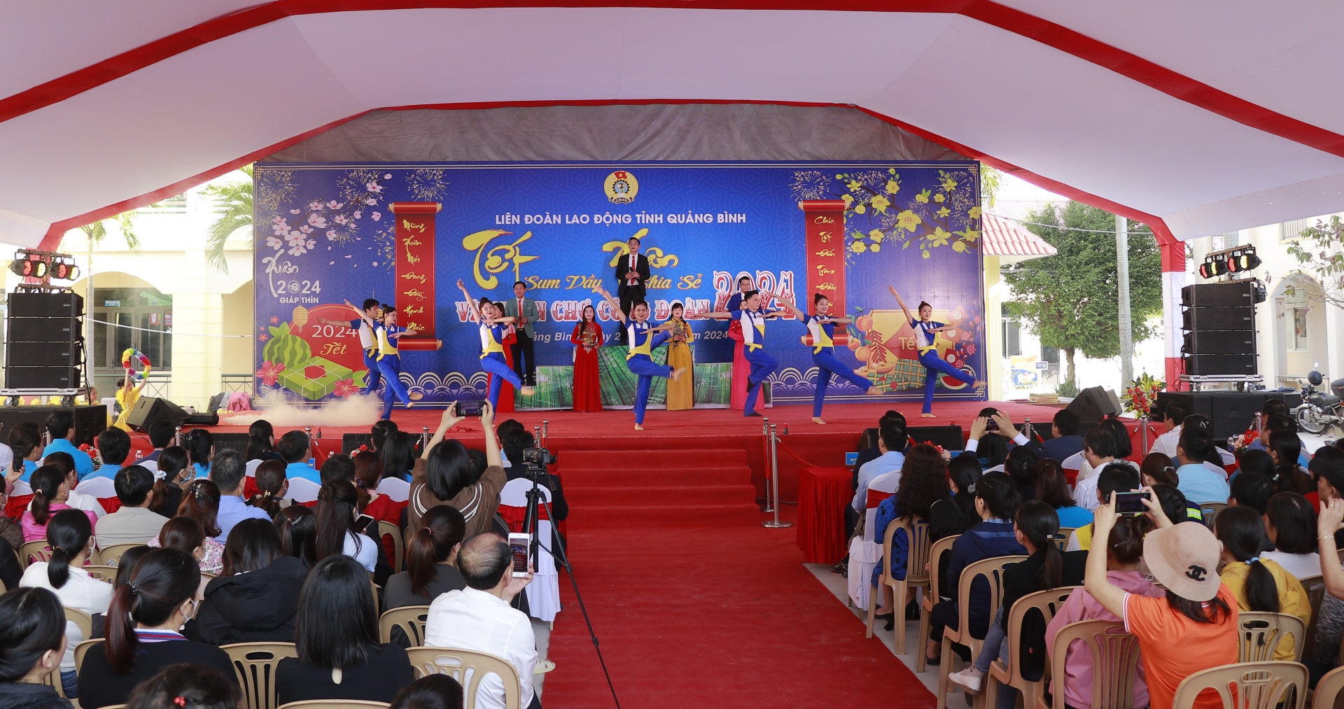 “Tết sum vầy - Xuân chia sẻ” đã đến với đoàn viên, người lao động tại Quảng Bình