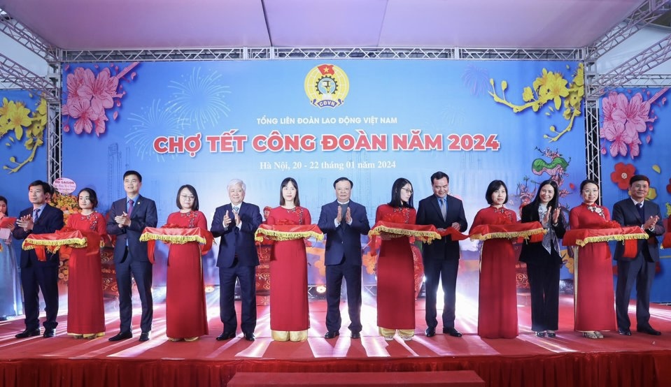 Vui như Chợ Tết Công đoàn Vui như Chợ Tết Công đoàn