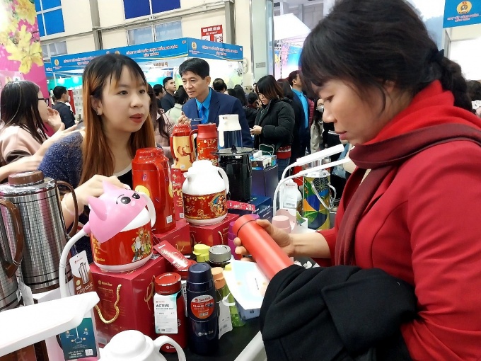 Vui như Chợ Tết Công đoàn Vui như Chợ Tết Công đoàn