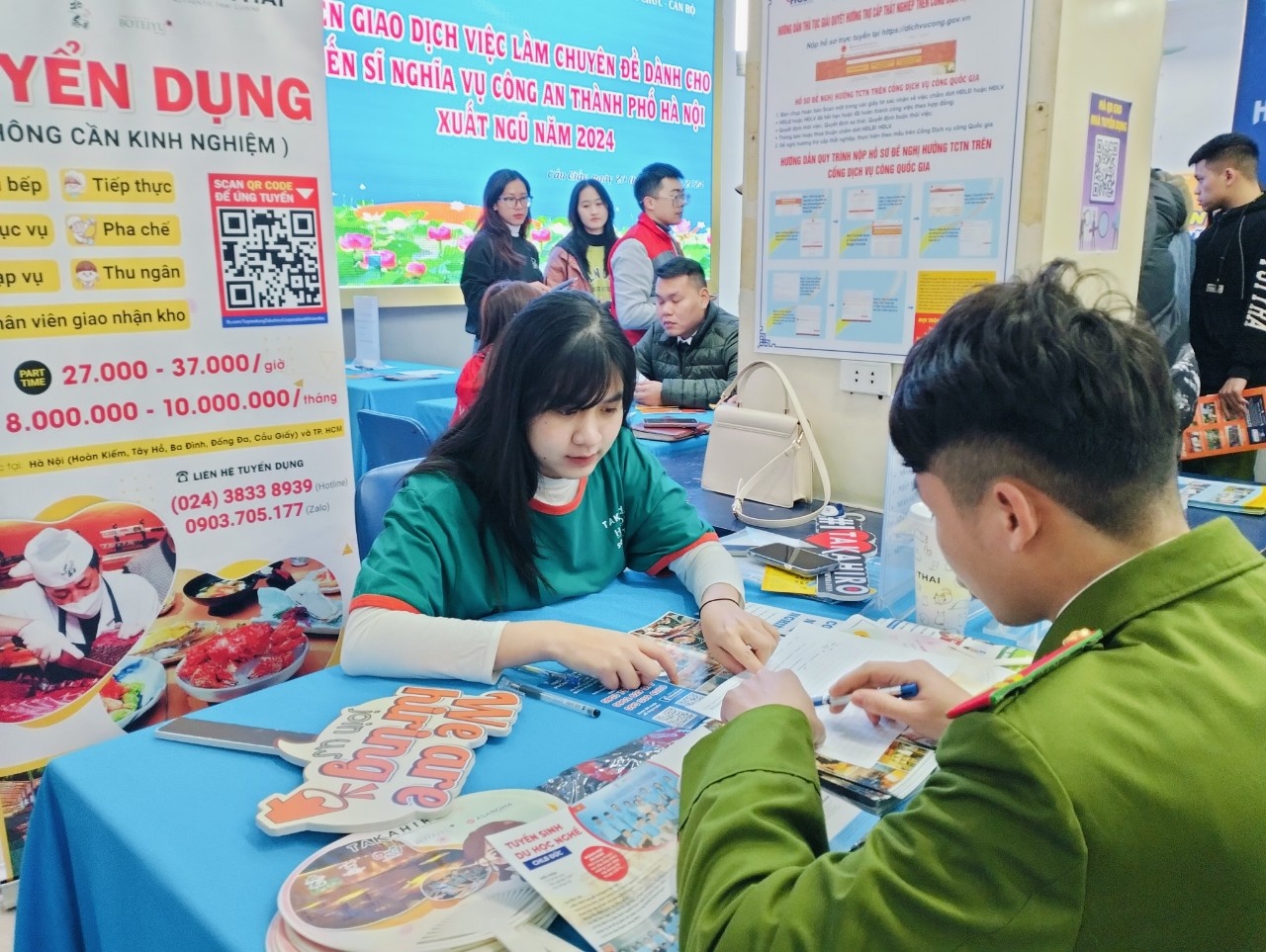 Phiên giao dịch việc làm cho chiến sĩ nghĩa vụ công an xuất ngũ