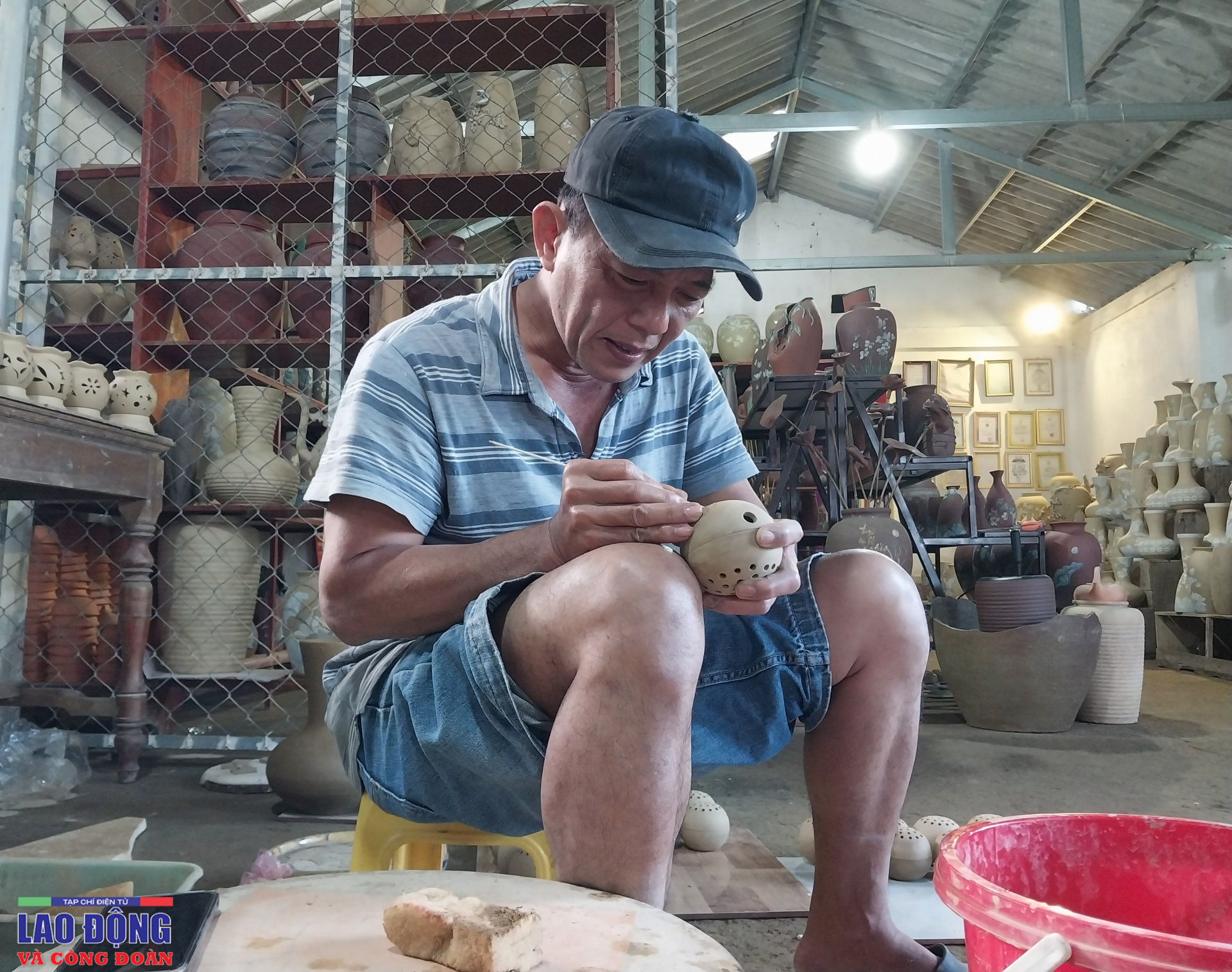 Những người níu giữ gốm Phước Tích Những người níu giữ gốm Phước Tích