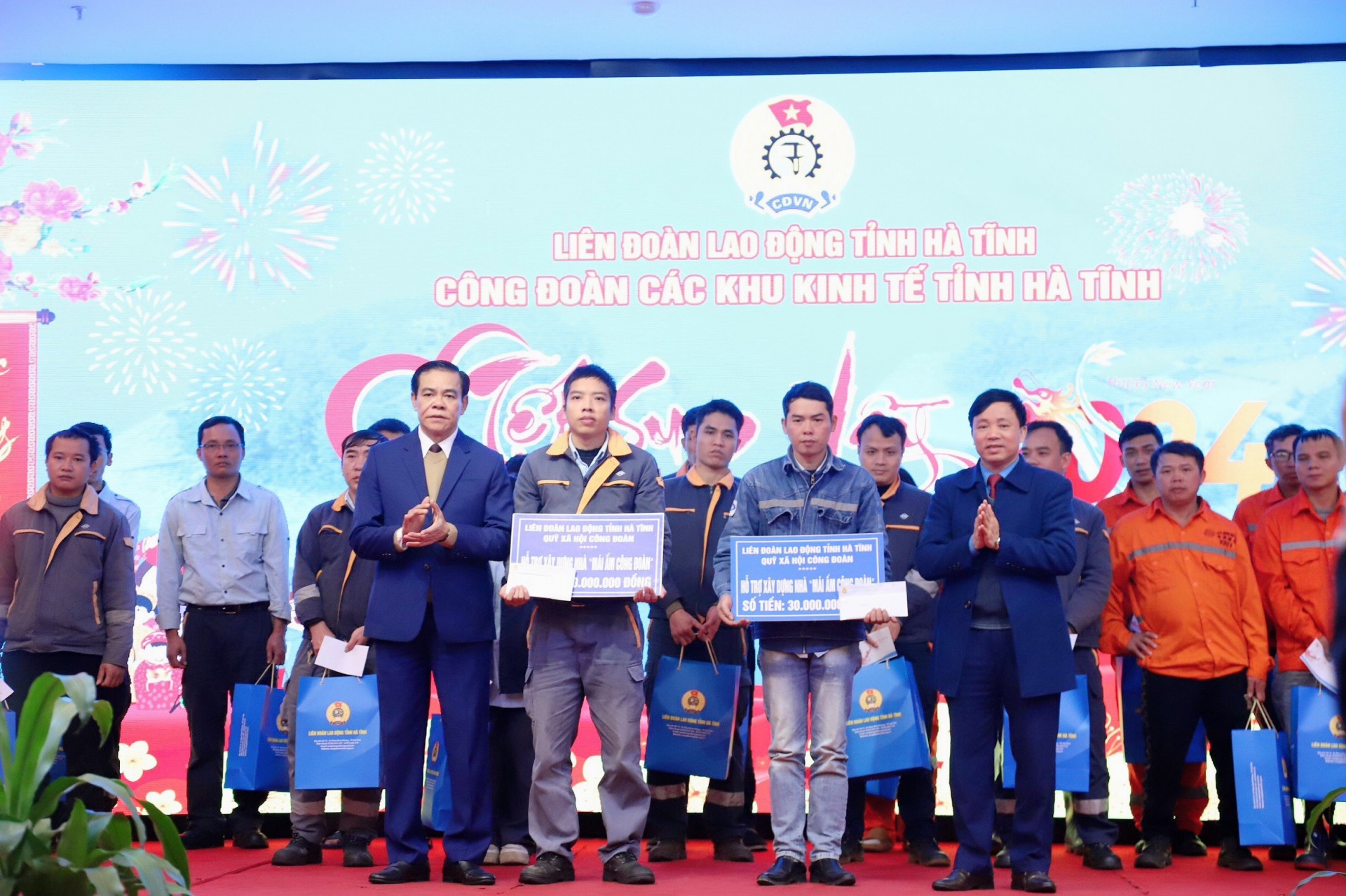 Đặt người lao động ở vị trí trung tâm của các hoạt động