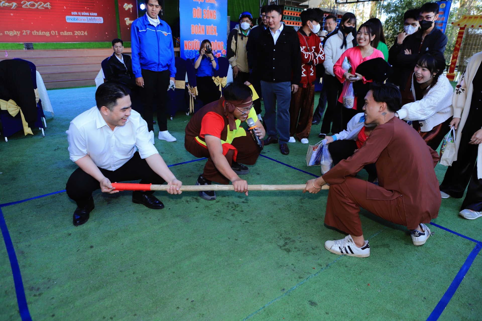 Tết sum vầy ấm tình đoàn viên, người lao động ở Lâm Đồng