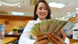 Ngân hàng thưởng Tết 2024 phân hoá rõ rệt: Nơi 4 tháng lương, chỗ không có