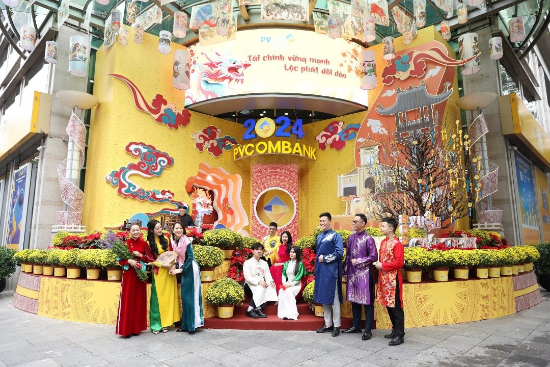 PVcomBank luôn thu hút du khách Hà Nội vào dịp lễ, tết