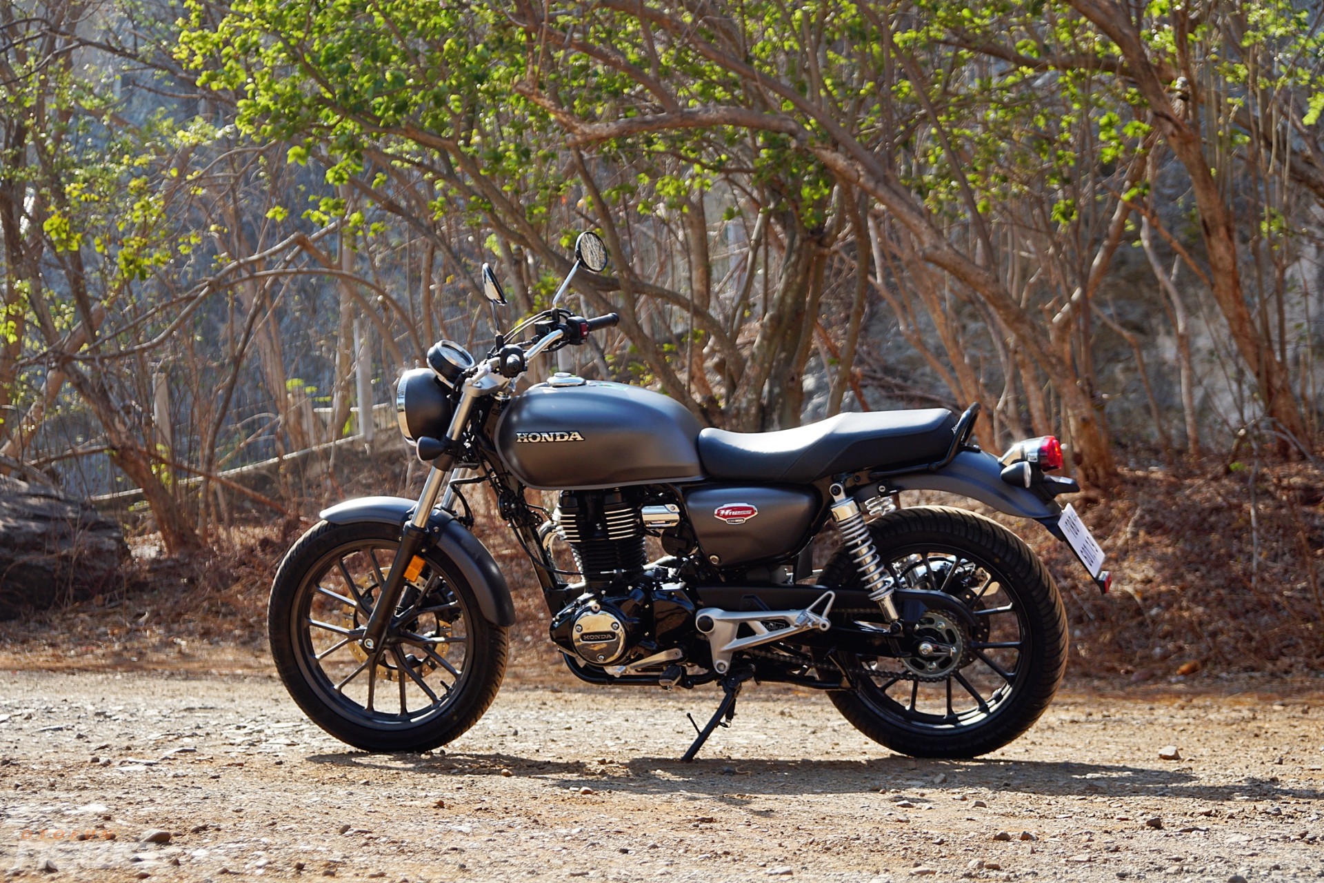 Honda CB350 H'ness: Lựa chọn mới cho người yêu xe classic