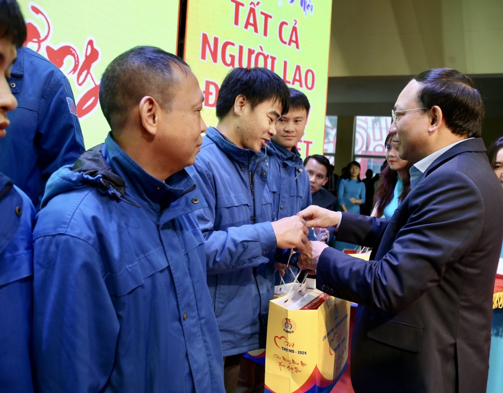 Chương trình "Tết Thợ mỏ năm 2024": Hướng đến đoàn viên, người lao động Chương trình "Tết Thợ mỏ năm 2024": Hướng đến đoàn viên, người lao động