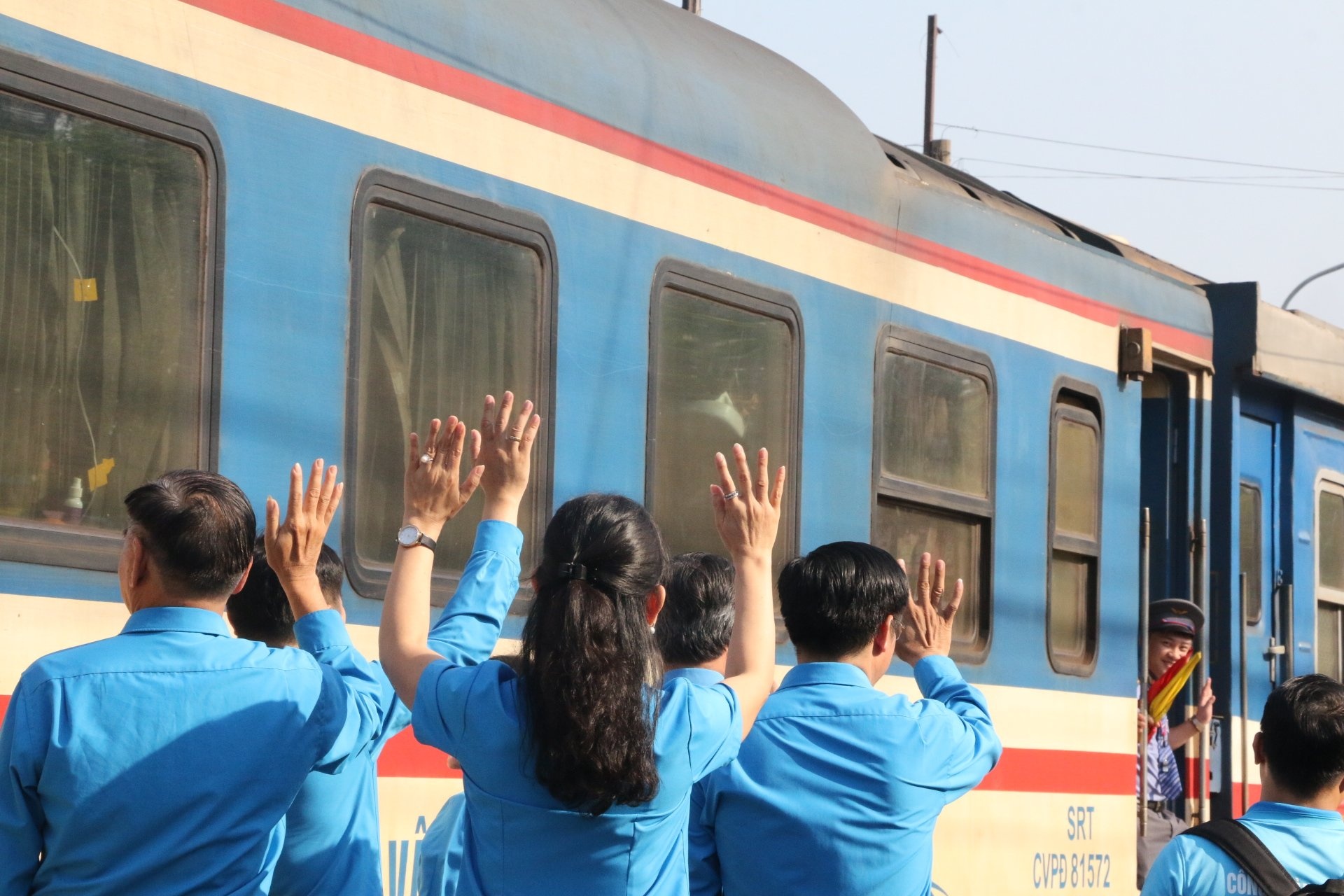 Khi công nhân sợ về quê ăn Tết Khi công nhân sợ về quê ăn Tết