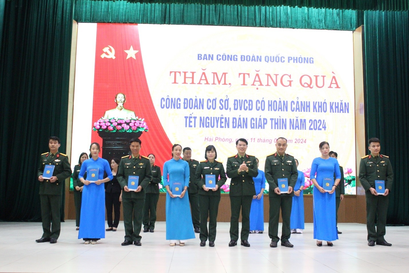 Chăm lo Tết, tạo động lực cho đoàn viên, người lao động