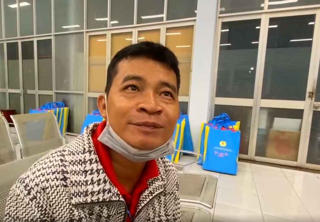 Chuyến tàu Xuân nghĩa tình đưa công nhân về Tết Chuyến tàu Xuân nghĩa tình đưa công nhân về Tết