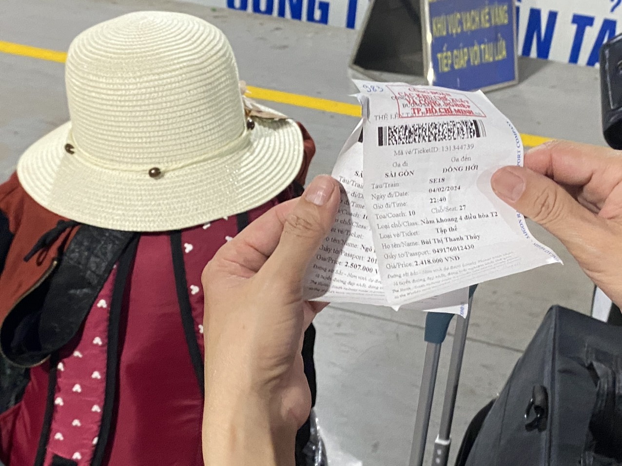 Chuyến tàu Xuân nghĩa tình đưa công nhân về Tết Chuyến tàu Xuân nghĩa tình đưa công nhân về Tết