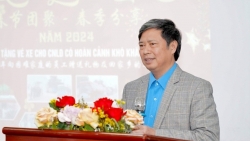 Chăm lo tốt cho đoàn viên, người lao động, không để ngừng việc tập thể dịp Tết