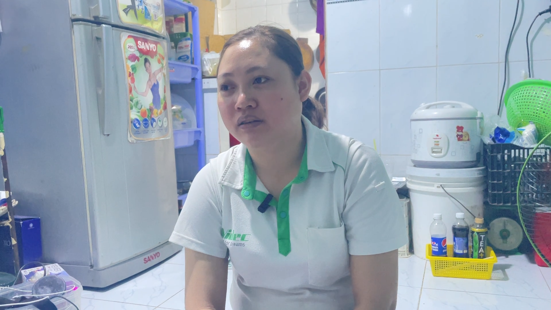 Những công nhân đón Tết xa quê Những công nhân đón Tết xa quê