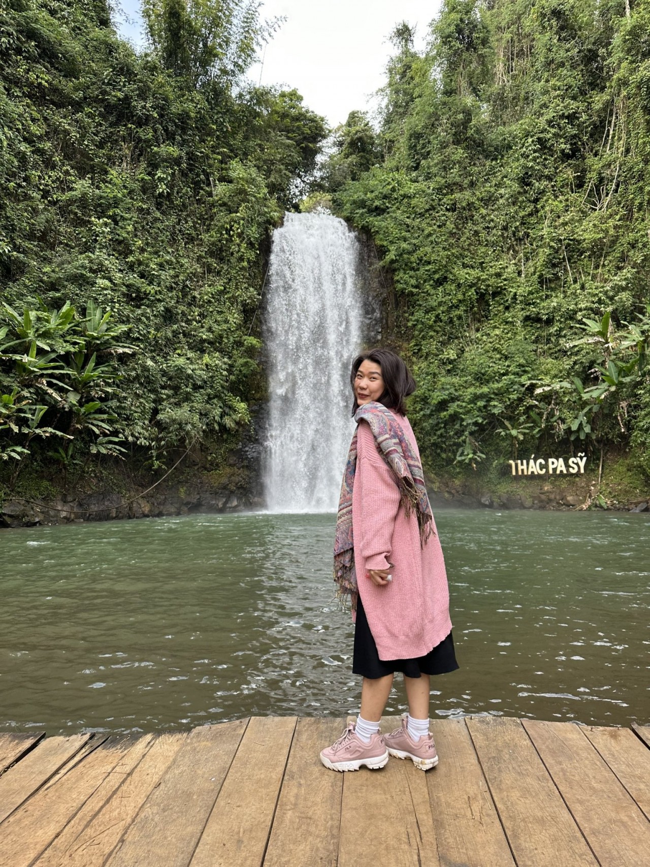 'Từ ngày mua Toyota Vios, mình đã chuyển từ du lịch bằng máy bay qua du lịch bằng ô tô tự lái'