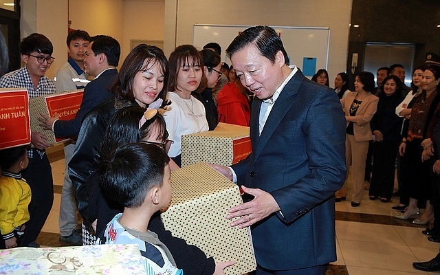 Gần 7,5 triệu lượt đoàn viên, người lao động được hỗ trợ, chăm lo Tết