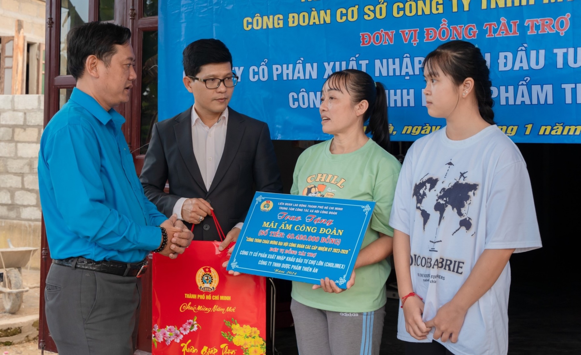 “Nhờ công đoàn mà tôi có căn nhà mơ ước bấy lâu nay!” “Nhờ công đoàn mà tôi có căn nhà mơ ước bấy lâu nay!”