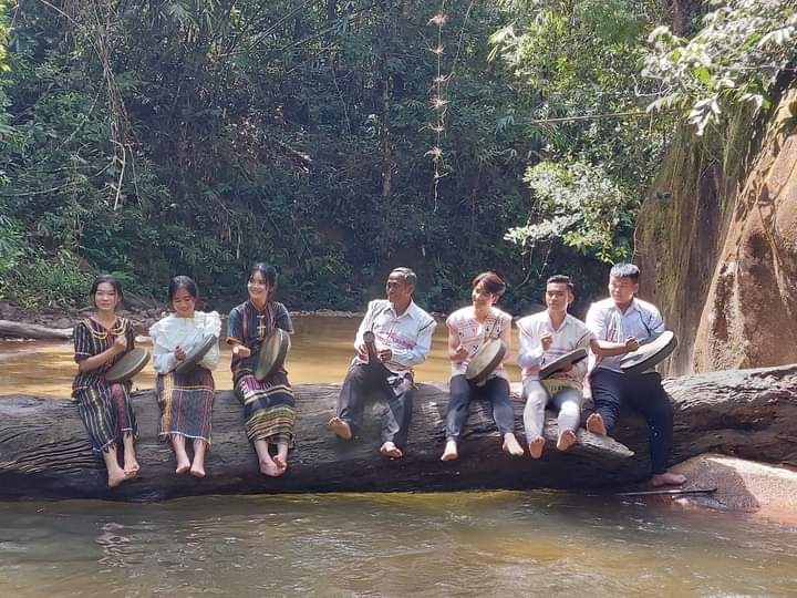 Những "Kỹ sư tâm hồn" chung tay bảo tồn văn hóa Mạ ở Lâm Đồng Những "Kỹ sư tâm hồn" chung tay bảo tồn văn hóa Mạ ở Lâm Đồng