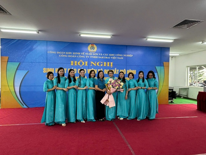 CLB Tổ bà bầu và nuôi con nhỏ - tăng phúc lợi cho đoàn viên nữ