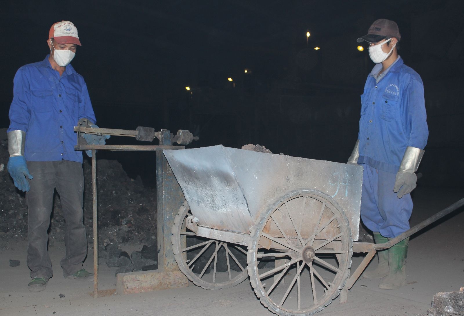 Công ty CP Khoáng sản Bắc Kạn tuyển lao động đi làm ngay