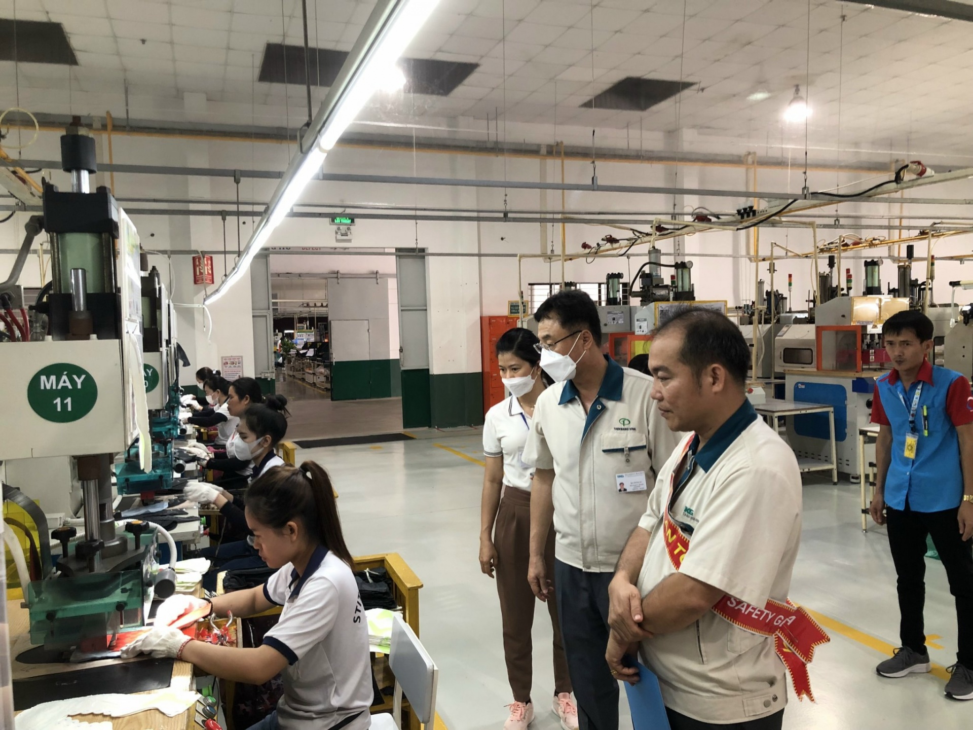 Ngăn ngừa ngừng việc tập thể: Tăng cường trao đổi thông tin và đối thoại với công nhân Ngăn ngừa ngừng việc tập thể: Tăng cường trao đổi thông tin và đối thoại với công nhân