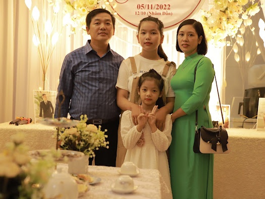 Nữ đảng viên gắn bó với nghề rừng