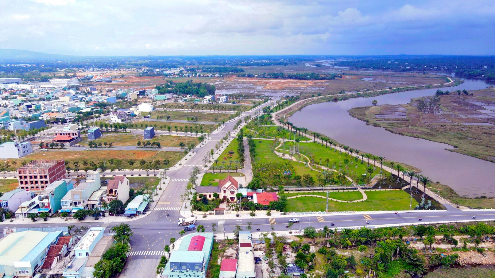 Triển khai quy hoạch tỉnh Quảng Nam cần chú trọng đến nguồn nhân lực