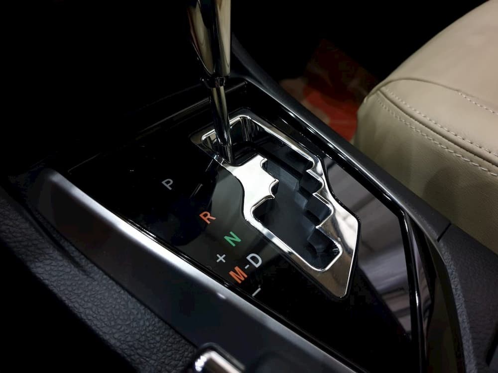 Kinh nghiệm lái xe ô tô số tự động Kinh nghiệm lái xe ô tô số tự động