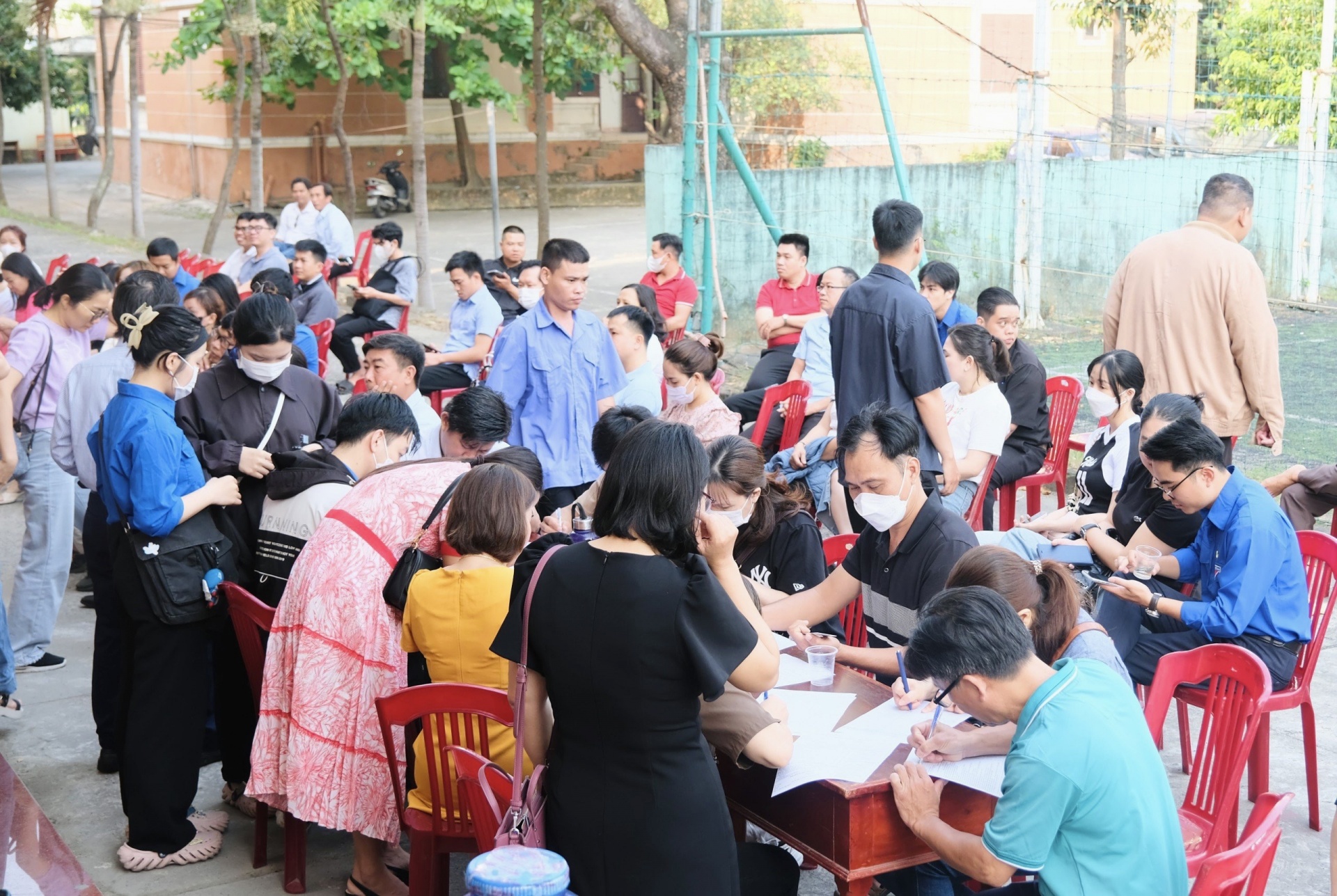 40 lần hiến máu cứu người của một đoàn viên Công đoàn 40 lần hiến máu cứu người của một đoàn viên Công đoàn